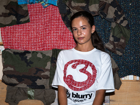 RED TWEED BY BLURRY TEE