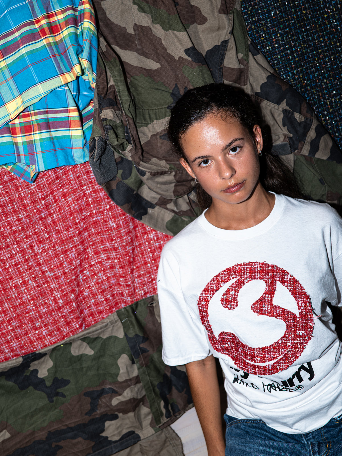 RED TWEED BY BLURRY TEE
